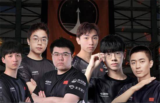 乔迪抵达玉溪，此前报道称他下赛季将执教云南玉昆